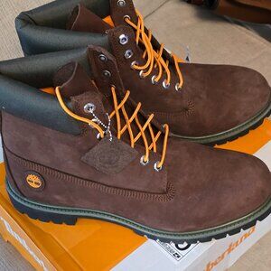 Timberland Premiuim 6-Inch Waterproof Boot (New)